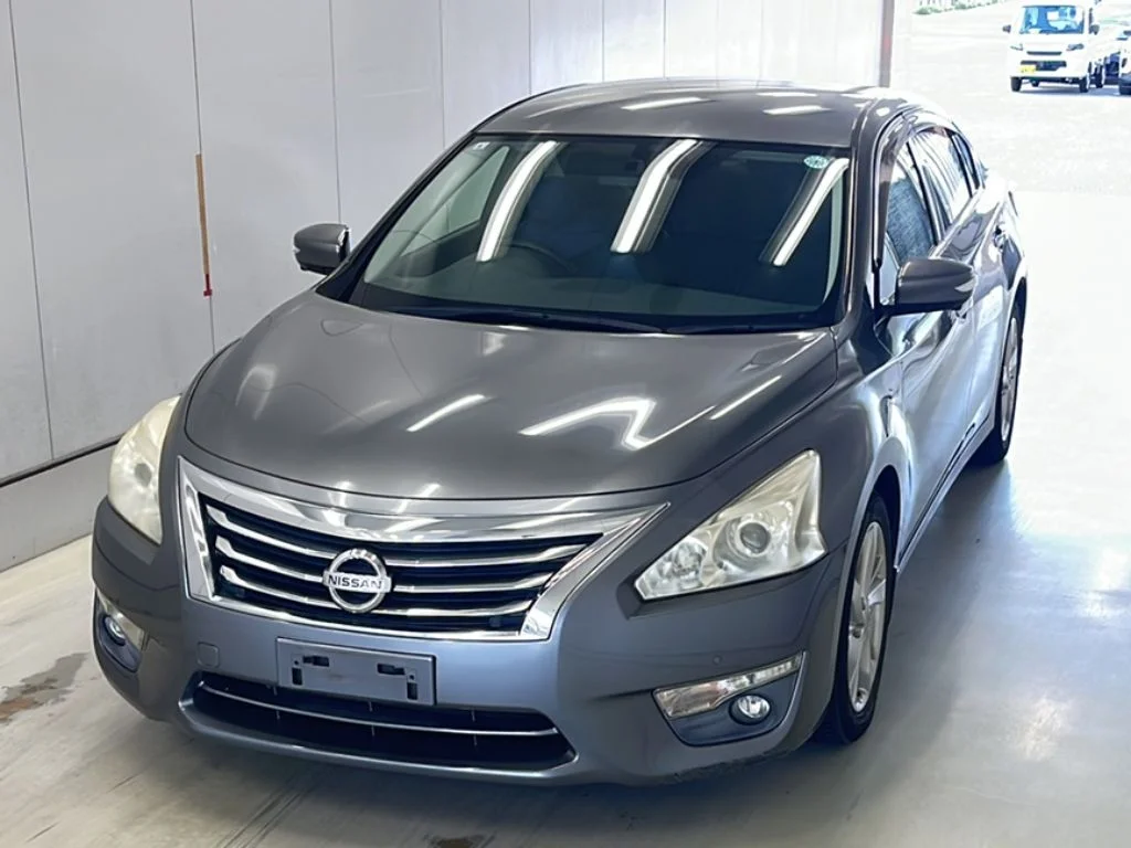 Nissan Teana  с аукциона в Японии