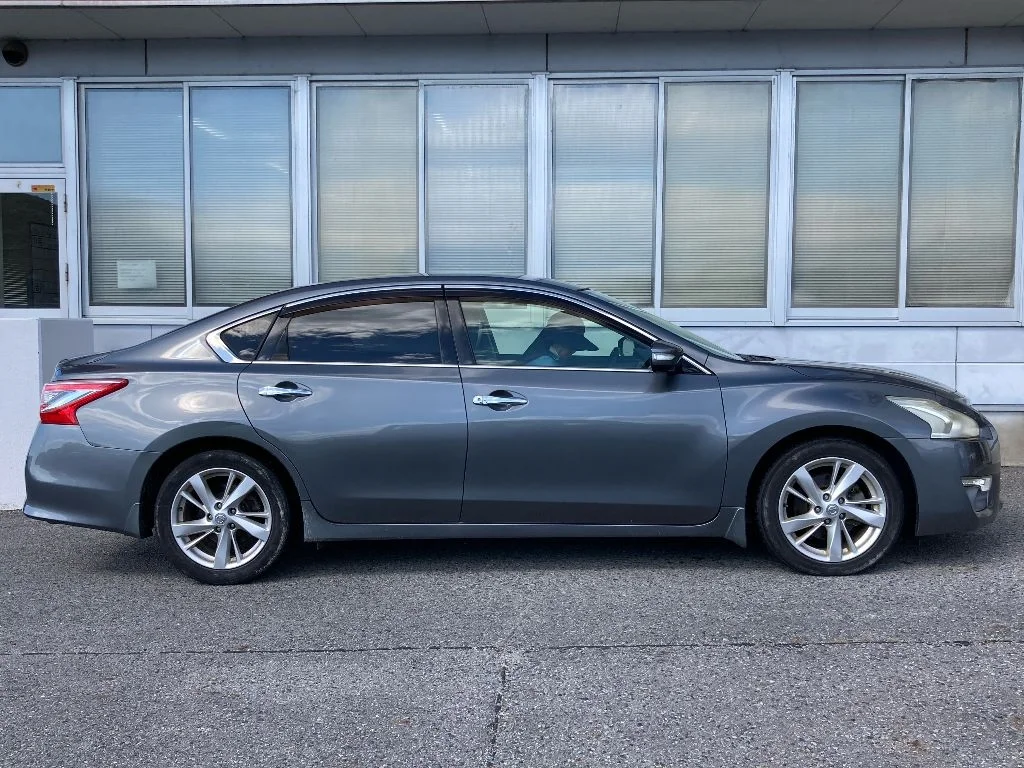 Nissan Teana  с аукциона в Японии