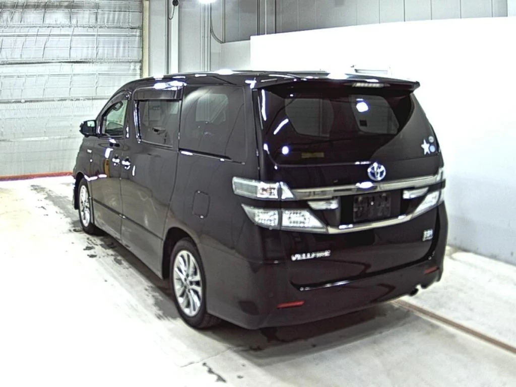 Toyota Vellfire 2012