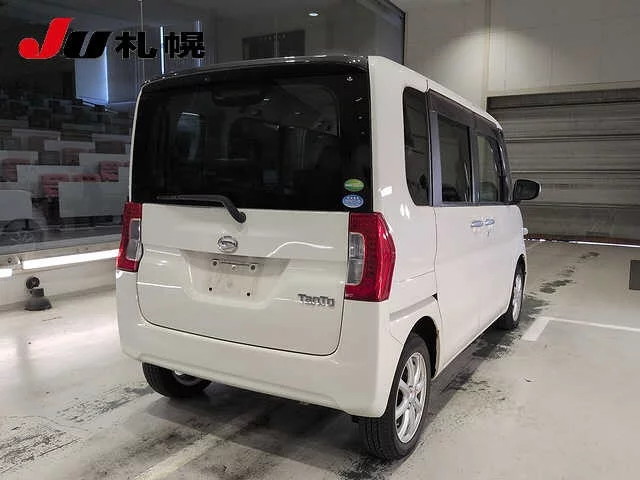Daihatsu Tanto 2018