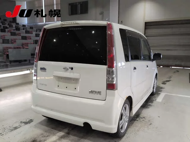 Daihatsu Move 2003