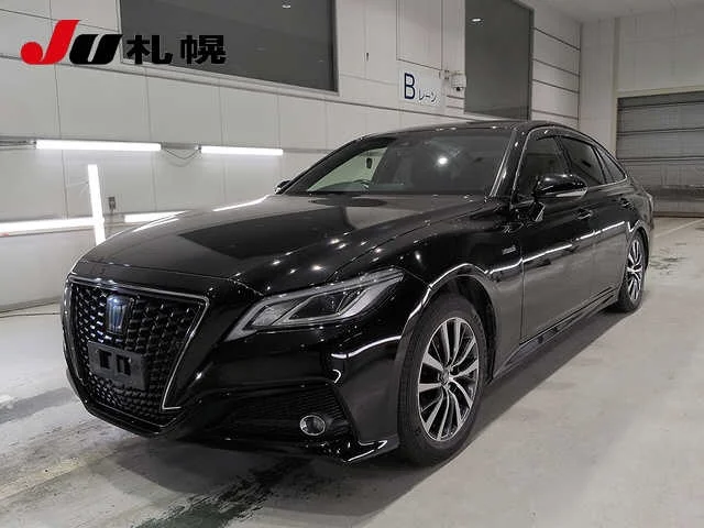 Toyota Crown 2018