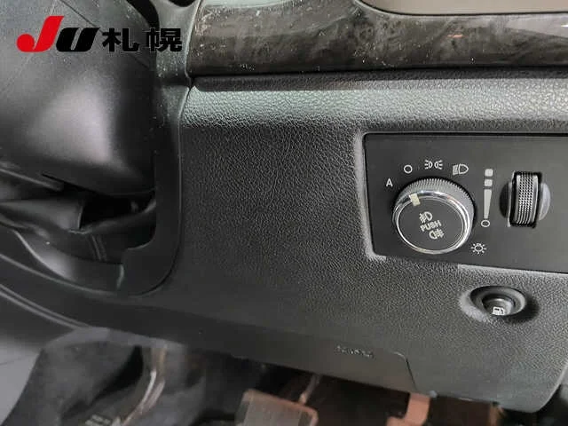 Jeep Grand Cherokee  с аукциона в Японии