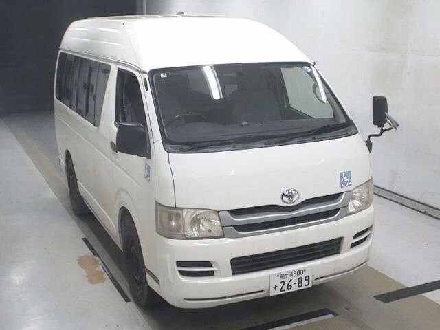 Toyota RegiusAce 2010