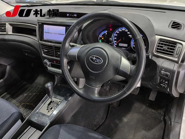 Subaru Exiga  с аукциона в Японии
