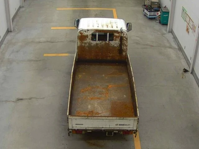 Isuzu Elf  с аукциона в Японии