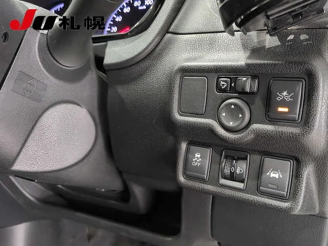 Nissan Note  с аукциона в Японии