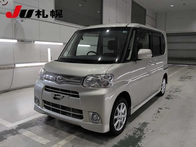 Daihatsu Tanto 2013
