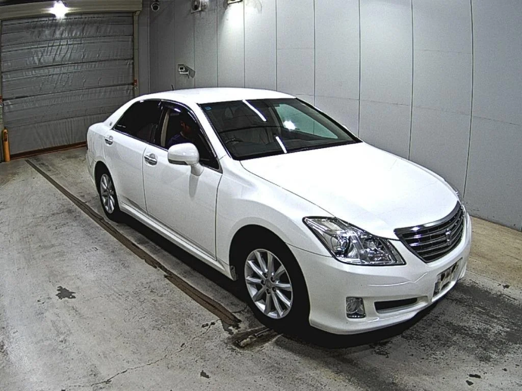 Toyota Crown 2008