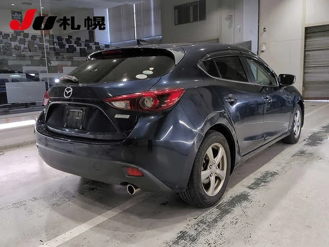 Mazda Axela  с аукциона в Японии