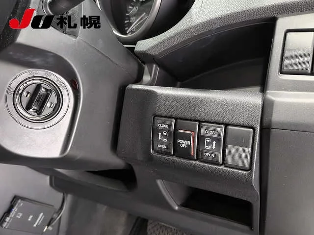 Mazda Premacy  с аукциона в Японии