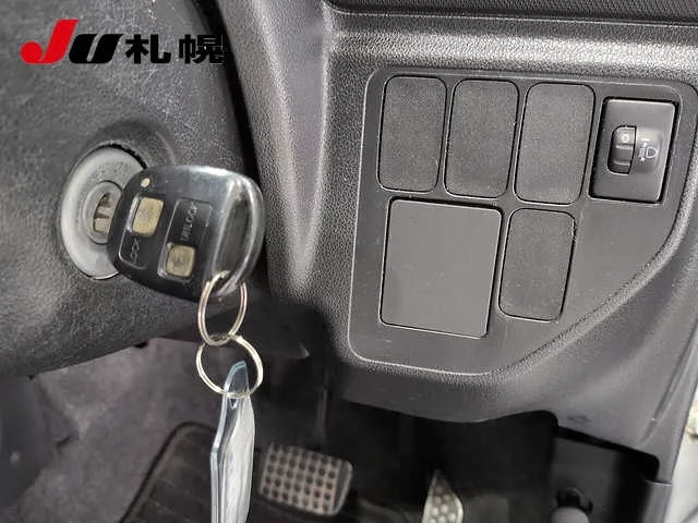 Daihatsu Esse  с аукциона в Японии