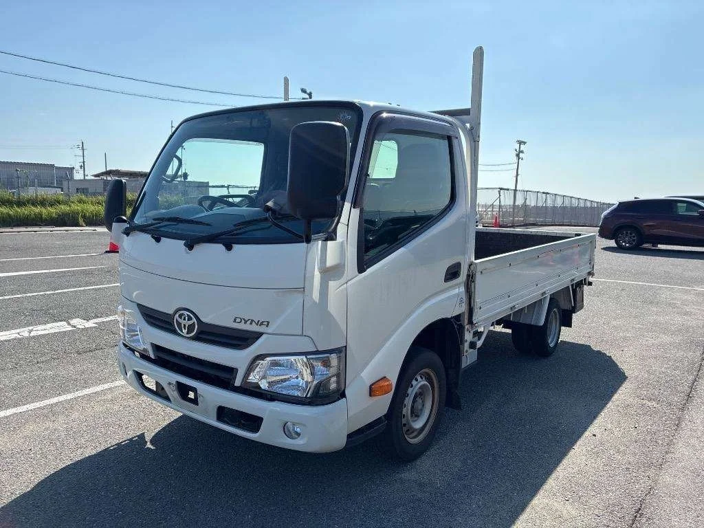 Toyota Dyna 2020