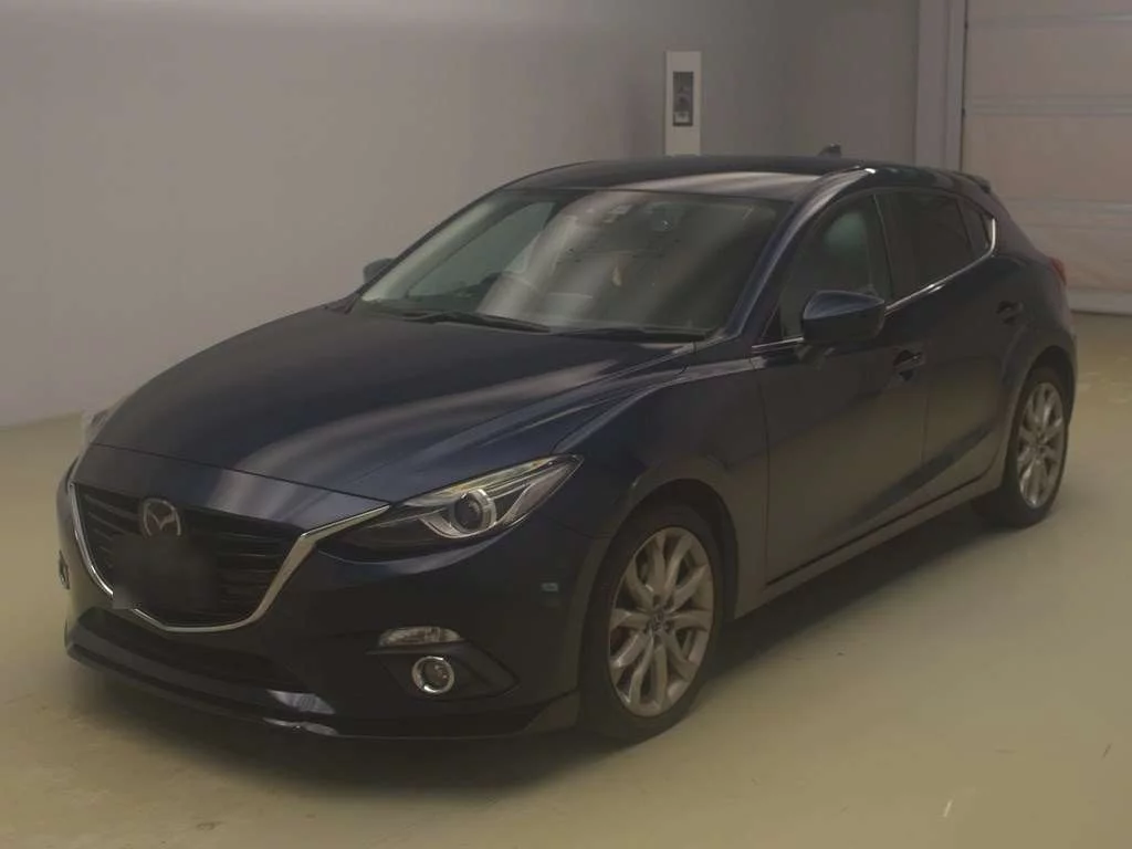 Mazda Axela  с аукциона в Японии