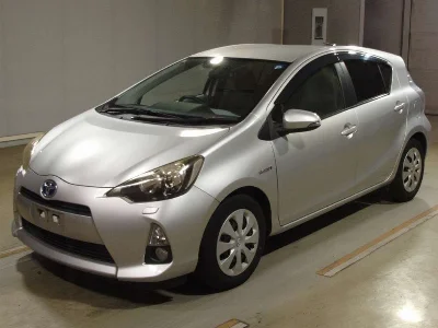 TOYOTA AQUA, 2012 — лот японского аукциона