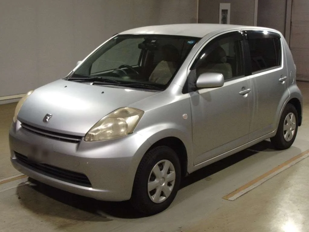 Toyota Passo 2005