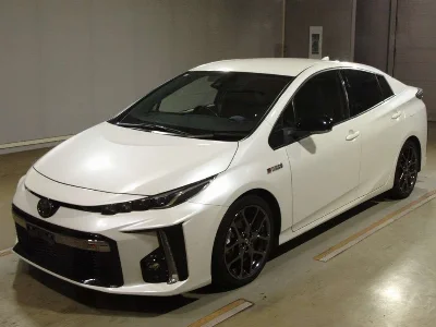 TOYOTA PRIUS PHV, 2019 — лот японского аукциона