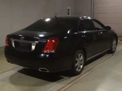 Toyota CROWN MAJESTA