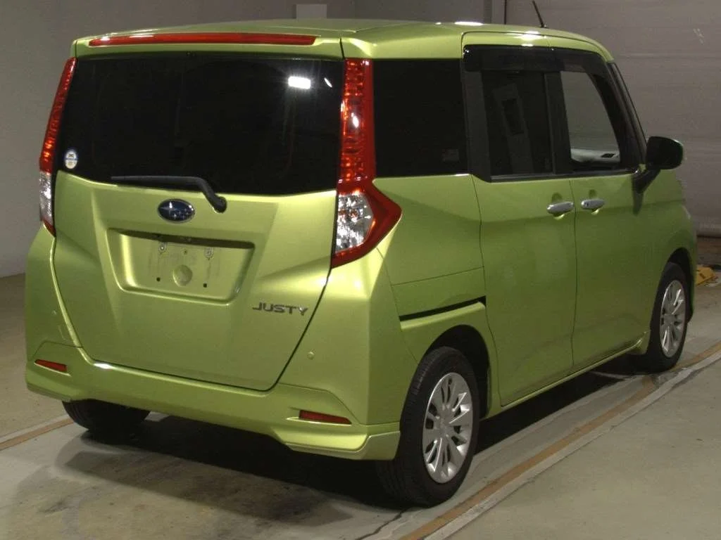 Subaru Justy  с аукциона в Японии