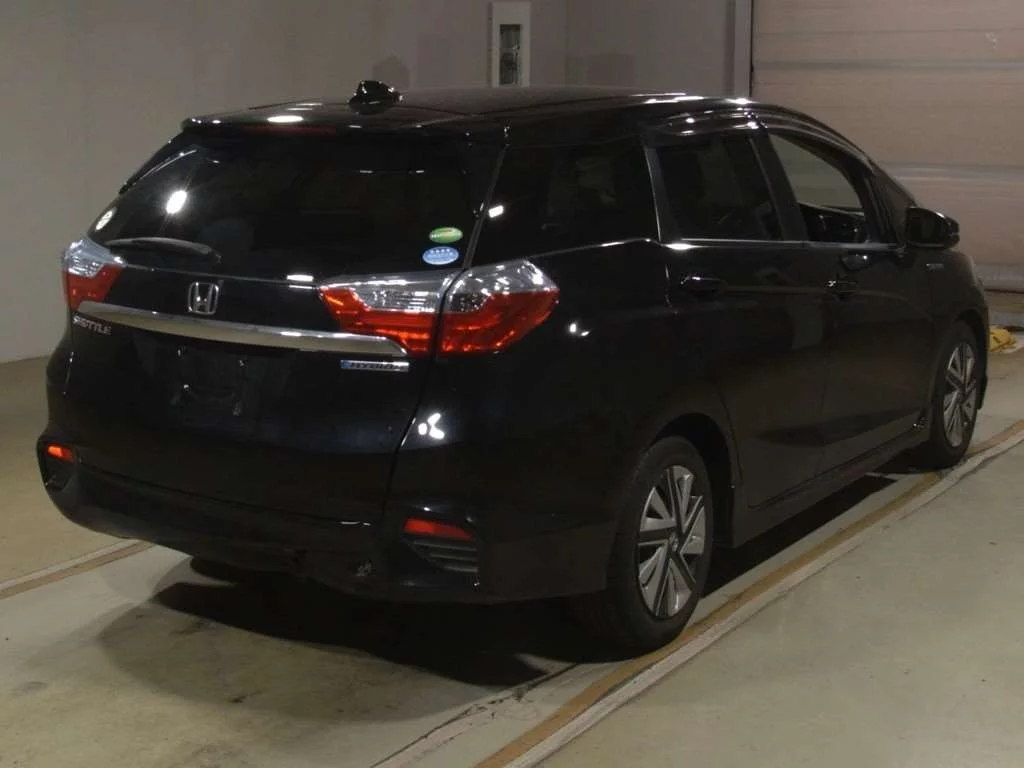 Honda Shuttle  с аукциона в Японии