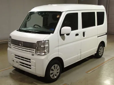 NISSAN CLIPPER VAN