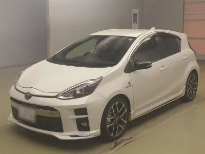 TOYOTA AQUA, 2018 — лот японского аукциона
