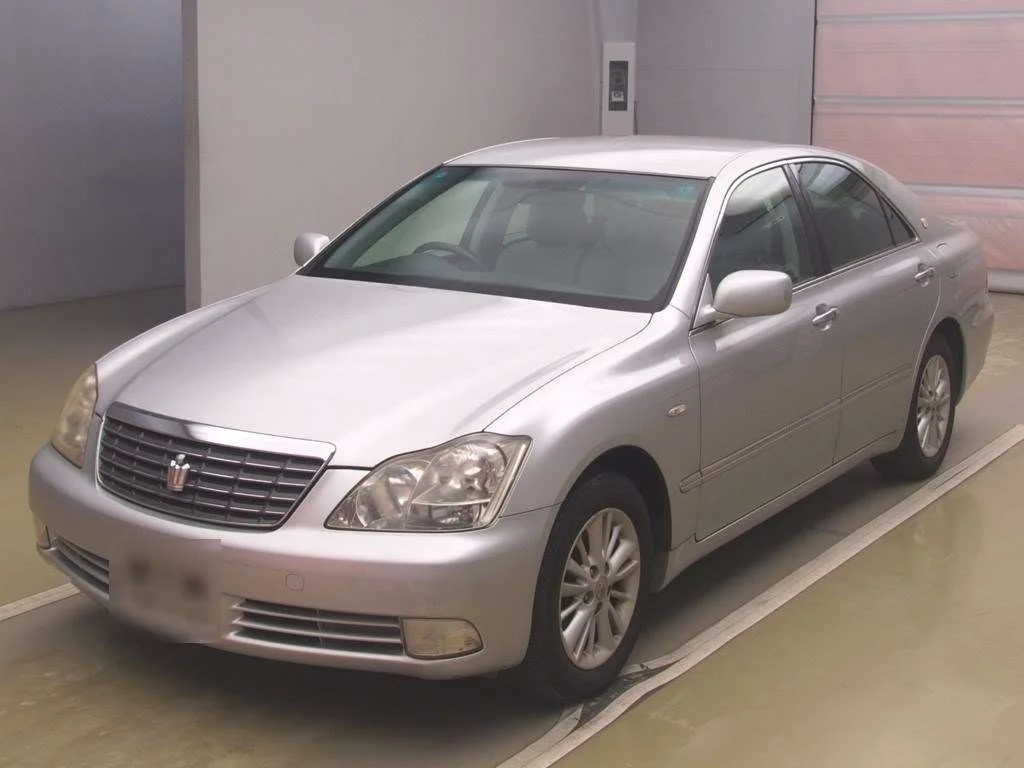Toyota Crown 2005