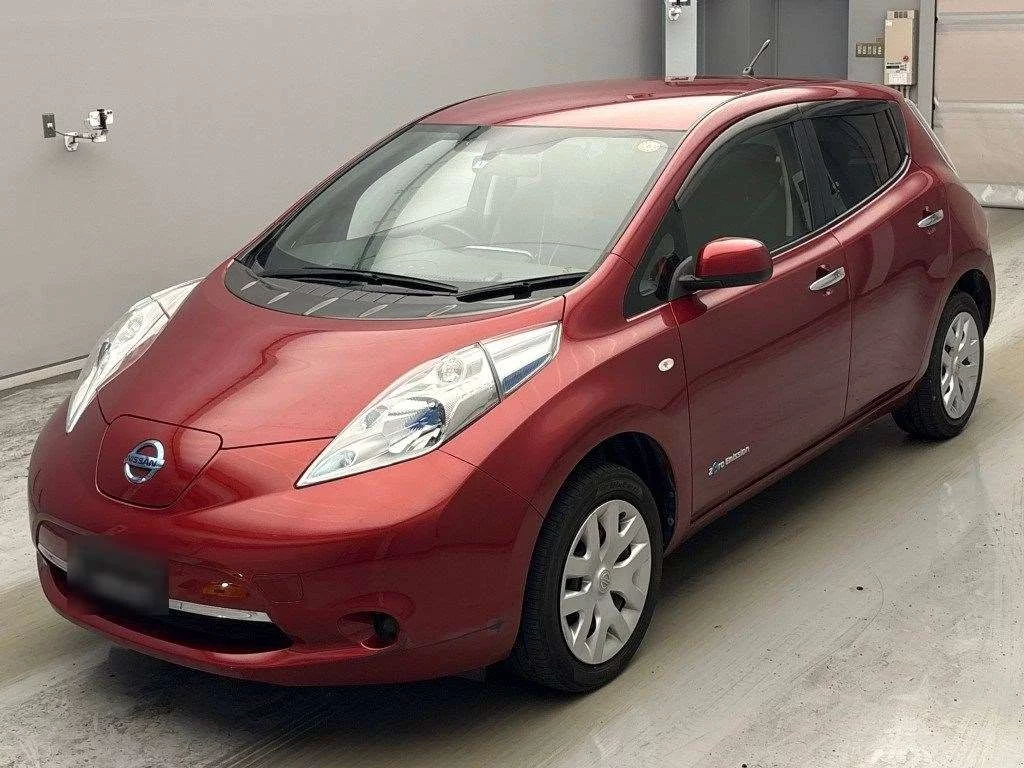 Nissan Leaf  с аукциона в Японии