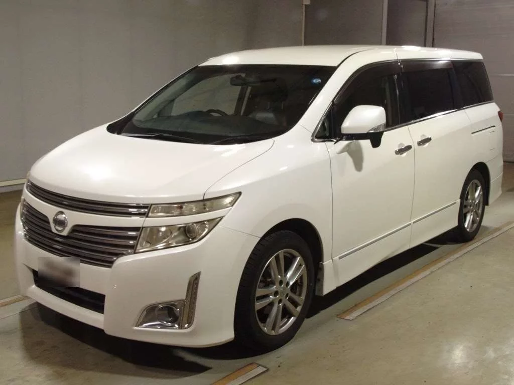 Nissan Elgrand 2012