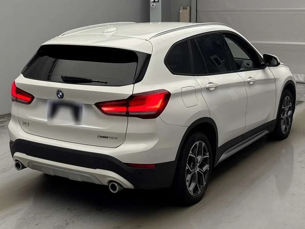 BMW X1  с аукциона в Японии