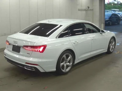 AUDI A6 AVANTE
