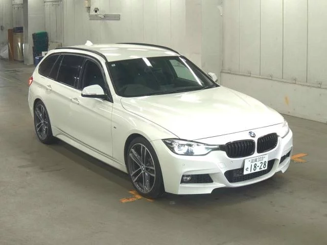 BMW 3-Series 2018