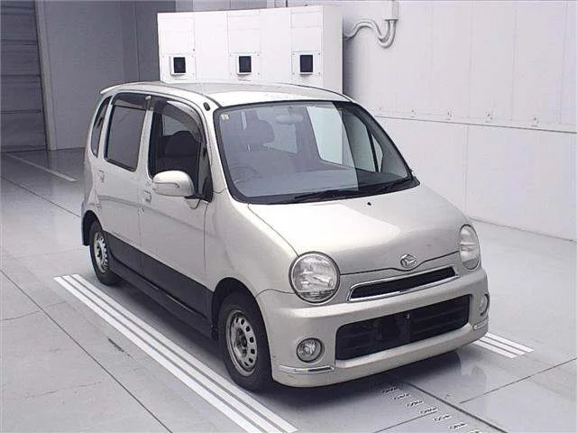 Daihatsu Move Latte 2006