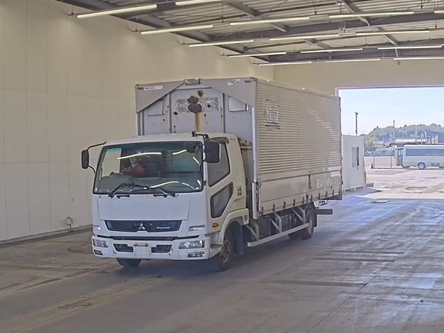 Mitsubishi Fuso Fighter 2016