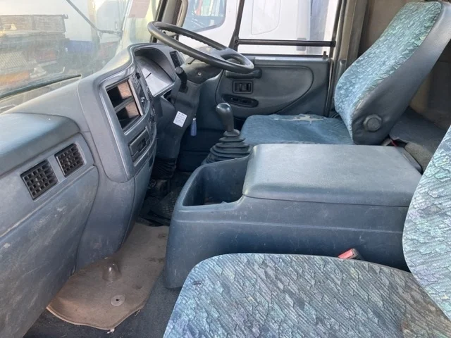 NISSAN DIESEL (UD) CONDOR  с аукциона в Японии