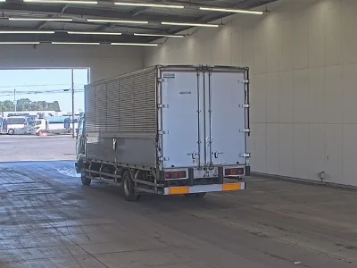 MITSUBISHI FUSO FIGHTER