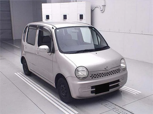 Daihatsu Move Latte 2005