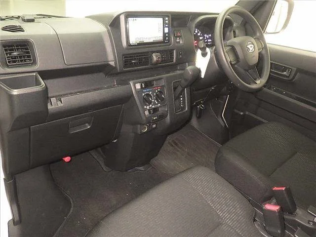 Daihatsu Hijet Truck  с аукциона в Японии