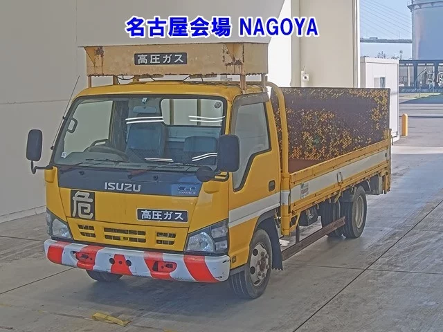 Isuzu Elf  с аукциона в Японии