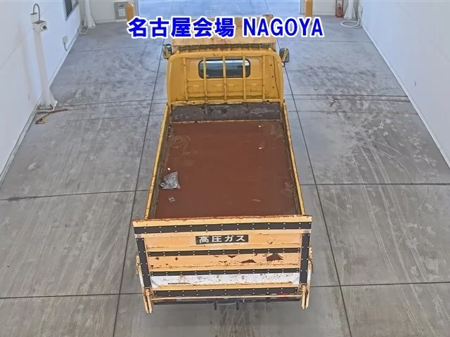 Isuzu Elf  с аукциона в Японии