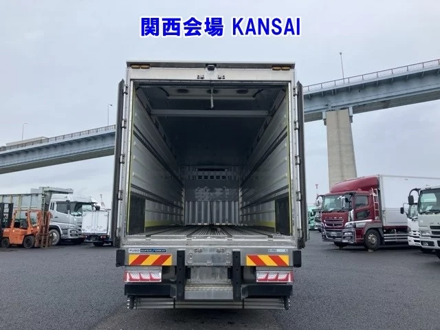 Mitsubishi Fuso Super Great  с аукциона в Японии