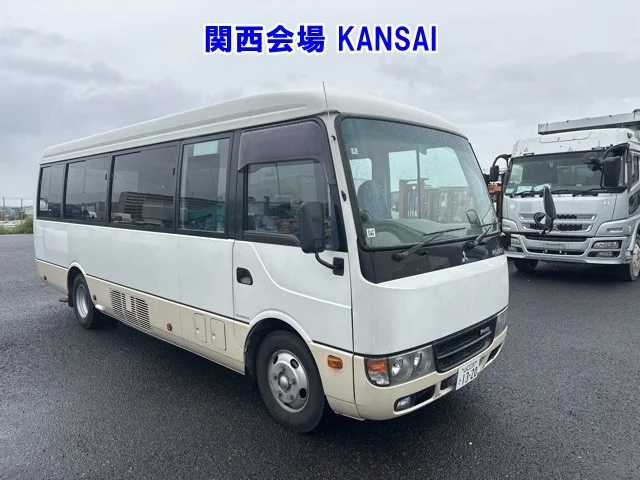 Mitsubishi FUSO ROSA 2015