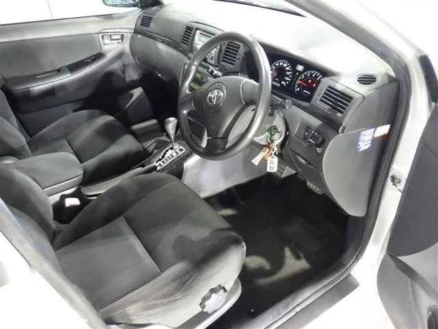 Toyota Corolla Runx  с аукциона в Японии