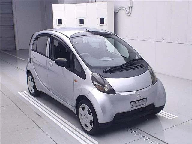 Mitsubishi i 2006