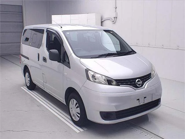 Nissan NV200 2019