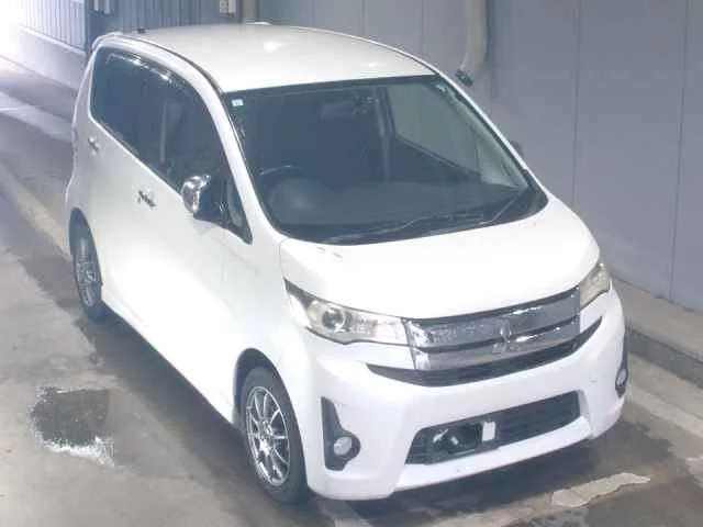 Mitsubishi ek Custom 2013