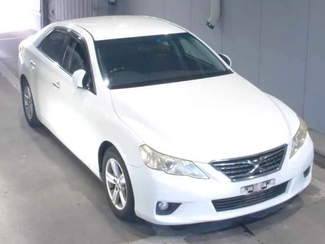 Toyota Mark X 2011