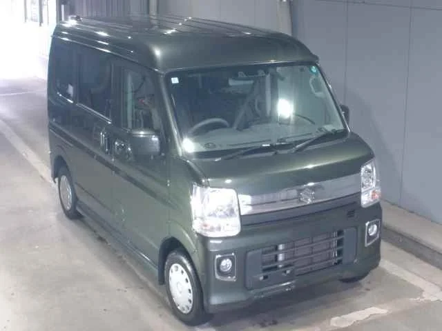 Suzuki Every 2024