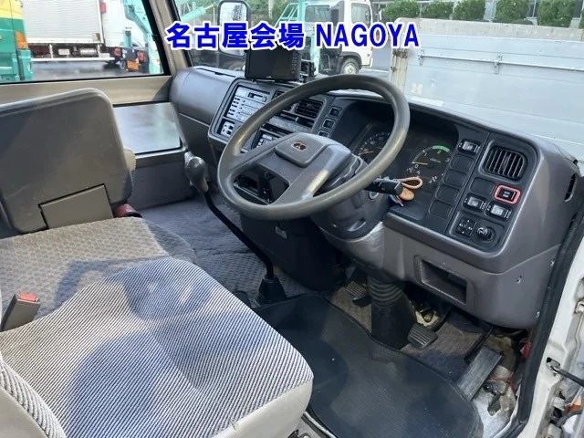 Mitsubishi FUSO ROSA  с аукциона в Японии
