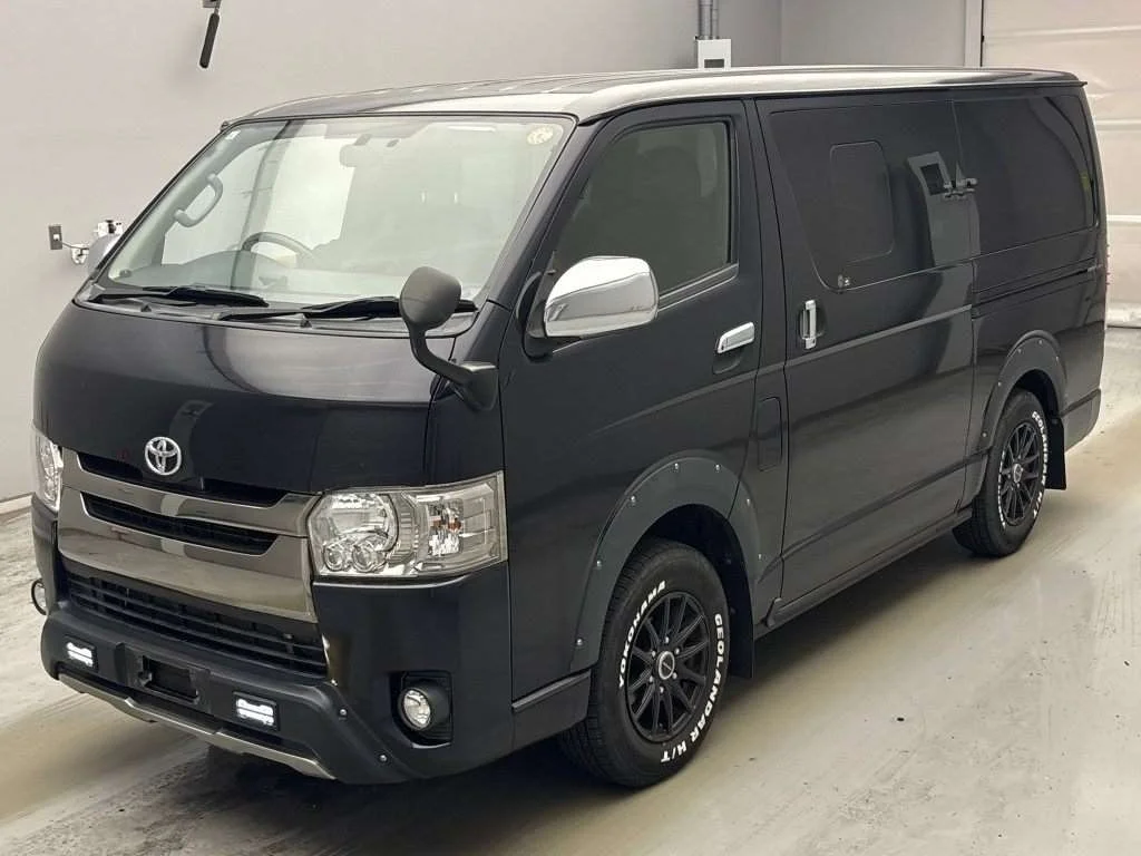 Toyota HiAce Van 2017